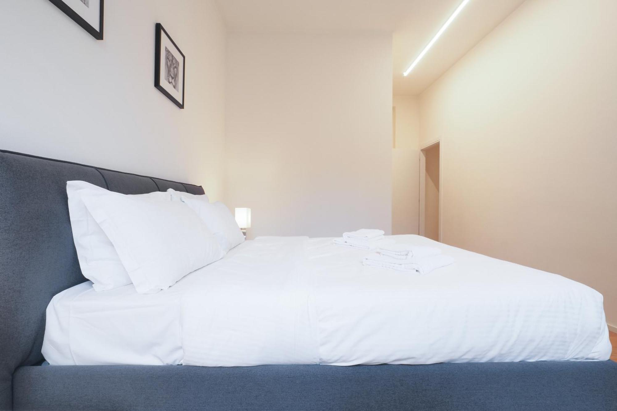 Missori Luxury Apartments Милан Экстерьер фото